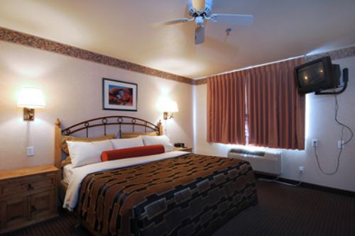 Aarchway Inn 002